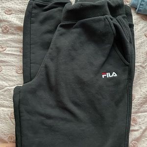 Fila set